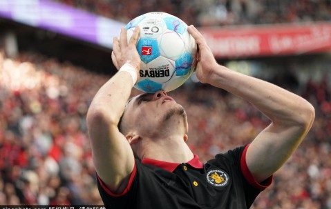 利物浦强硬拒绝拜仁巨额报价，路易斯·迪亚斯去留成焦点