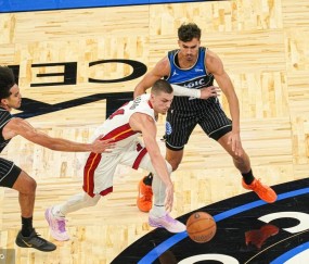 NBA杯-贝恩37分鲍威尔21分 魔术淘汰热火