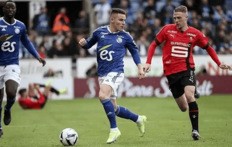 法甲焦点战：斯特拉斯堡主场迎战梅斯，保级与欧战资格的生死对决