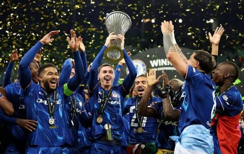 欧协联切尔西4-1贝蒂斯夺冠，成就欧战全满贯伟业，帕尔默关键