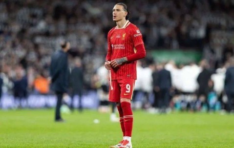 8500万先生4500万甩卖？利物浦亏麻了，努涅斯去沙特还是冲意甲？