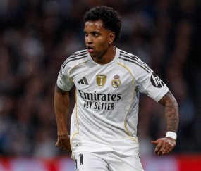 欧冠一战引爆转会市场!瓜迪奥拉亲自挖角,皇马1亿标价吓退曼城?