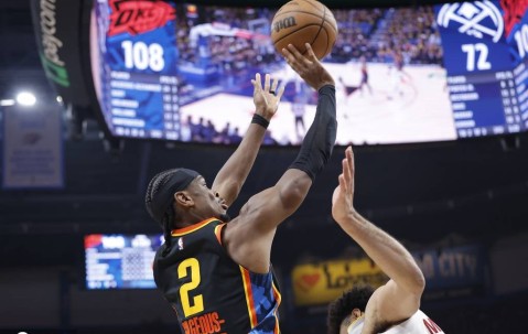 雷霆狂胜一战创多项纪录 终结次轮主场不胜尴尬