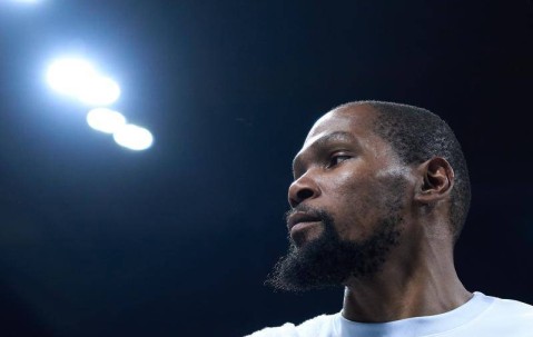 曝杜兰特预计下周被交易 马刺领跑5支重点关注球队