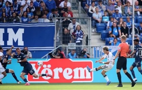 德甲第3轮：勒沃库森新帅首战难度高，斯图加特潜力新秀崭露头角